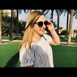 Meet your Posher, Kara